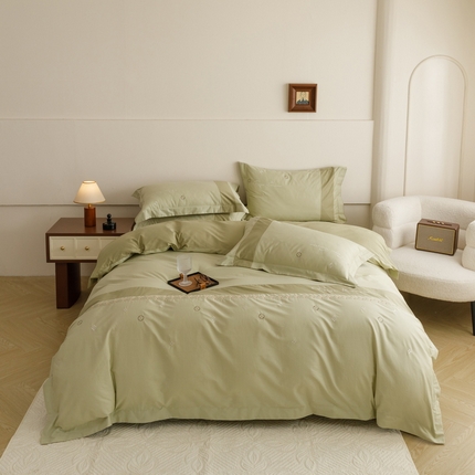 91家纺网 家纺一手货源 找家纺 艾莱家纺 2024新款A类全棉长绒棉加厚刺绣+宽边+撞色拼接四件套--春恋系列 春恋-茶香绿