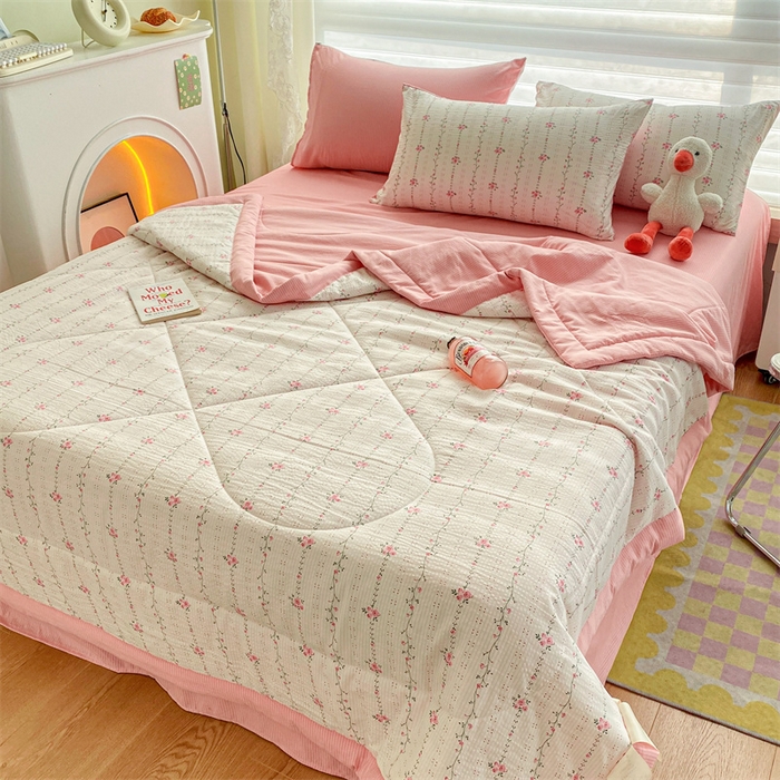 91家纺网 家纺一手货源 找家纺 可思家纺 2024新款A类泡泡纱夏被四件套 如梦花季