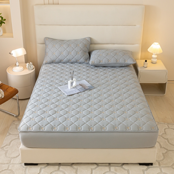 91家纺网 家纺一手货源 找家纺 鑫钰 2024新款A类原棉大豆夹棉床笠-花语 花语-雅致灰