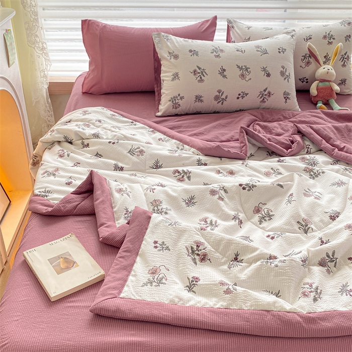 91家纺网 家纺一手货源 找家纺 可思家纺 2024新款A类泡泡纱夏被四件套 幽香