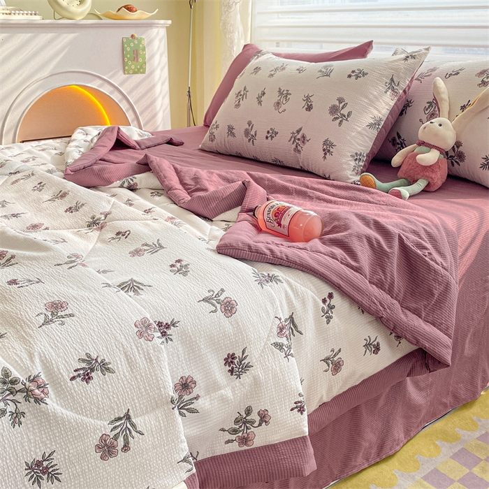 91家纺网 家纺一手货源 找家纺 可思家纺 2024新款A类泡泡纱夏被四件套 幽香