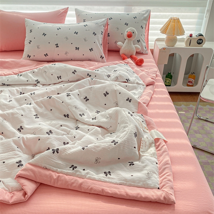 91家纺网 家纺一手货源 找家纺 可思家纺 2024新款A类泡泡纱夏被四件套 薄荷玄冰