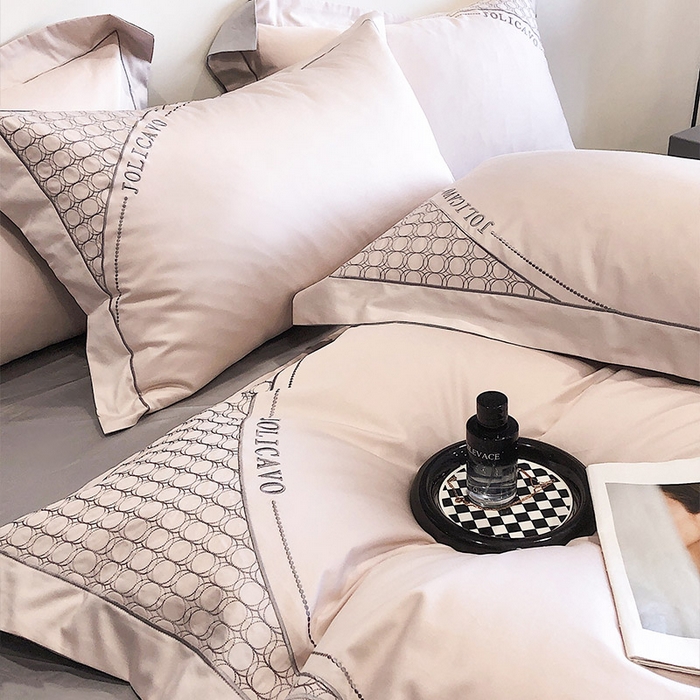 91家纺网 家纺一手货源 找家纺  【高奢定制】100支新疆贡缎长绒棉重工刺绣轻奢酒店风床单床笠床盖款春夏季床上用品 圣卡洛-玉珠粉