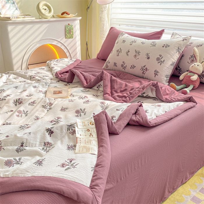 91家纺网 家纺一手货源 找家纺 可思家纺 2024新款A类泡泡纱夏被四件套 幽香