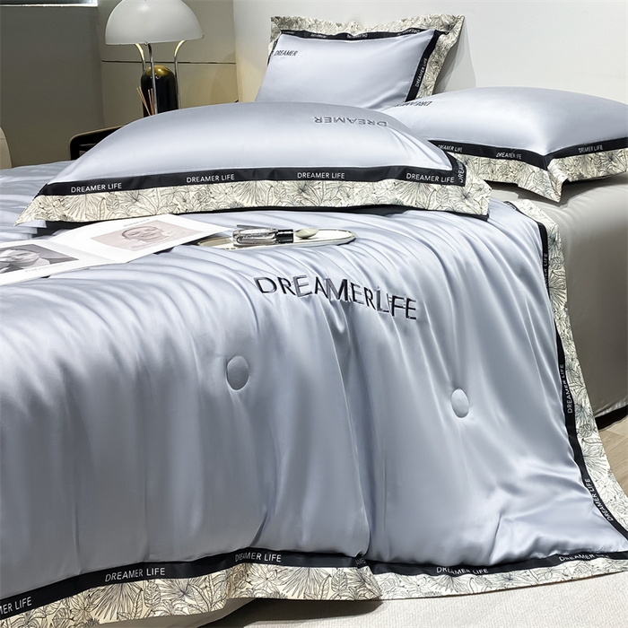 91家纺网 家纺一手货源 找家纺 笙意家纺 2025新款冰丝宽边款夏被-克里斯汀系列 克里斯汀-海清+山灰