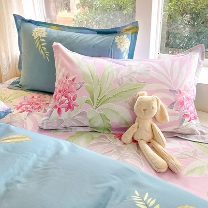 91家纺网 家纺一手货源 找家纺 绵庭家纺 2024新款AB版12868全棉印花单枕套 花影缤纷