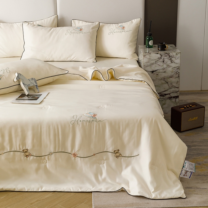 91家纺网 家纺一手货源 找家纺 欧冠家纺 2024新款大牌风水洗真丝绣花床笠被套夏被四件套公主日记系列-风格二 公主日记-月白