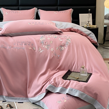 91家纺网 家纺一手货源 找家纺 凯艾玲 2024新款简约轻奢磨毛细斜纹四件套-初见 初见-豆沙粉