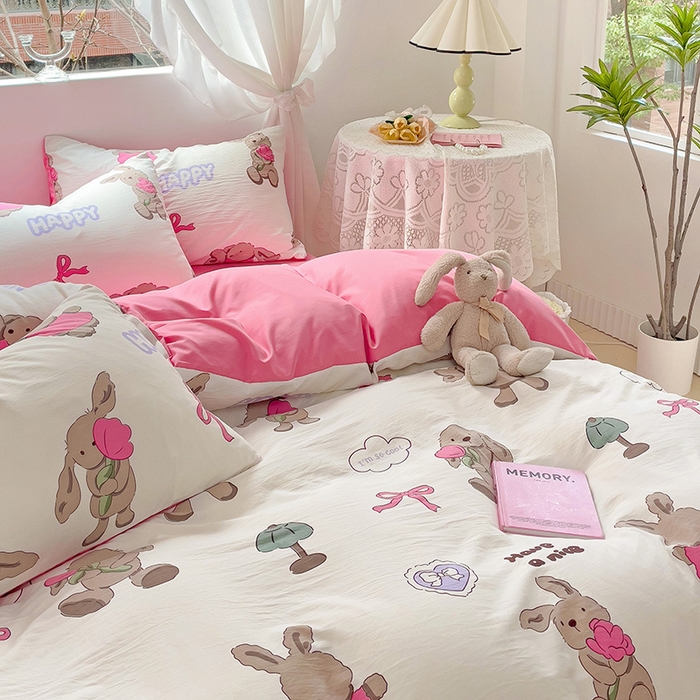 91家纺网 家纺一手货源 找家纺 优选良品 2025新款直播爆款母婴级水洗皱皱棉四件套小碎花被套床笠款三件套 兔兔报道