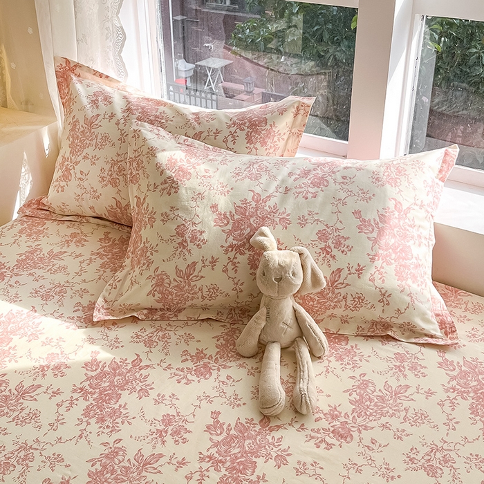 91家纺网 家纺一手货源 找家纺 绵庭家纺 2024新款AB版12868全棉印花单床笠  藤蔓花影-粉