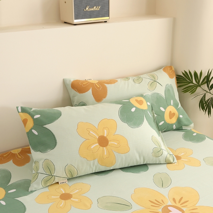 91家纺网 家纺一手货源 找家纺 棉乐町家居 2025新款三枚段条卷边老粗布床单套件 花恋曲-绿-原棉款