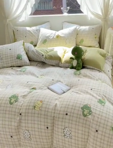 91家纺网 家纺一手货源 找家纺 优选良品 2025新款直播爆款母婴级水洗皱皱棉四件套小碎花被套床笠款三件套 恐龙宝贝