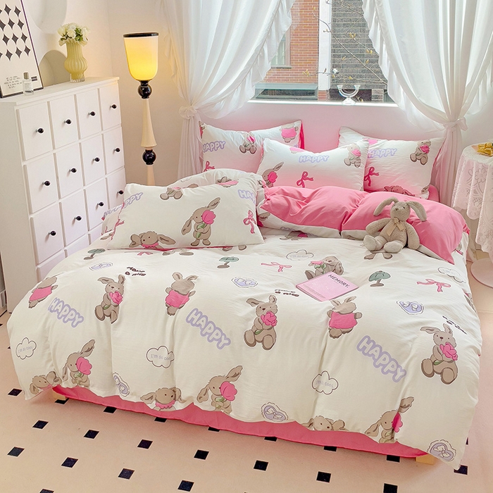 91家纺网 家纺一手货源 找家纺 优选良品 2025新款直播爆款母婴级水洗皱皱棉四件套小碎花被套床笠款三件套 兔兔报道