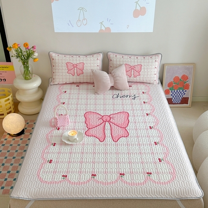 91家纺网 家纺一手货源 找家纺 美乐迪 2024新款大版乳胶凉席 粉色蝴蝶结