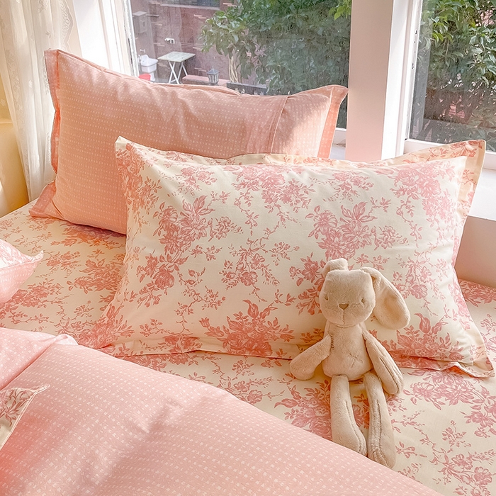 91家纺网 家纺一手货源 找家纺 绵庭家纺 2024新款AB版全棉印花系列四件套 藤蔓花影-粉