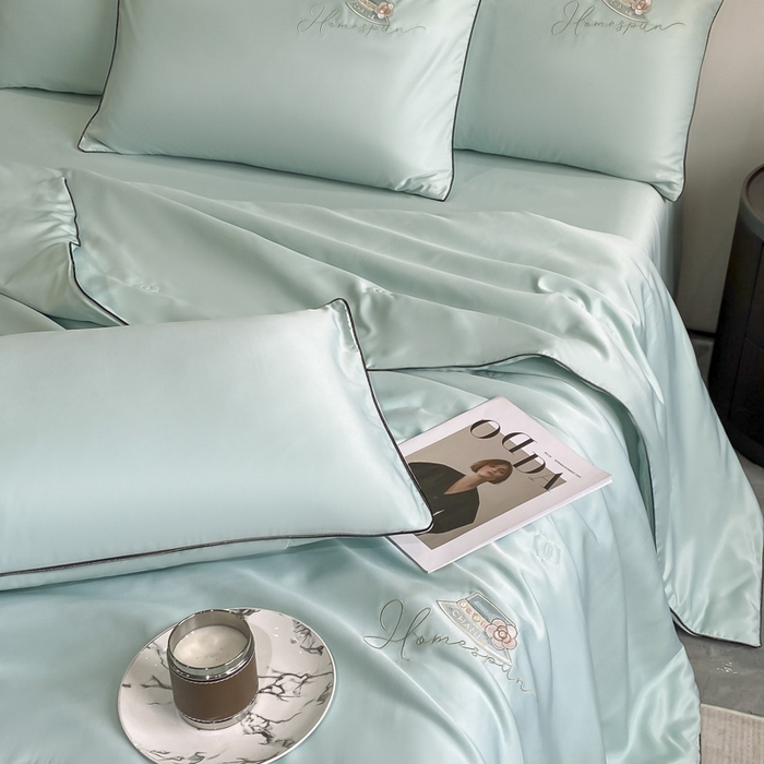 91家纺网 家纺一手货源 找家纺 欧冠家纺 2024新款大牌风水洗真丝绣花床笠被套夏被四件套公主日记系列-风格一 公主日记-白茶绿