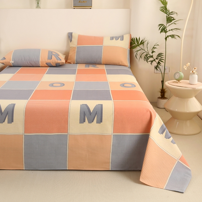 91家纺网 家纺一手货源 找家纺 棉乐町家居 2025新款三枚段条卷边老粗布床单套件 字母风格-原棉款