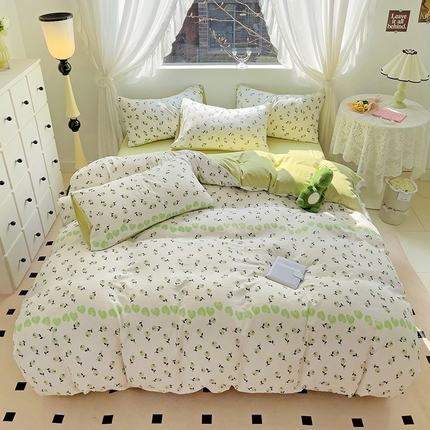91家纺网 家纺一手货源 找家纺 优选 2025新款直播爆款母婴级水洗皱皱棉四件套小碎花被套床笠款三件套 仲夏之梦