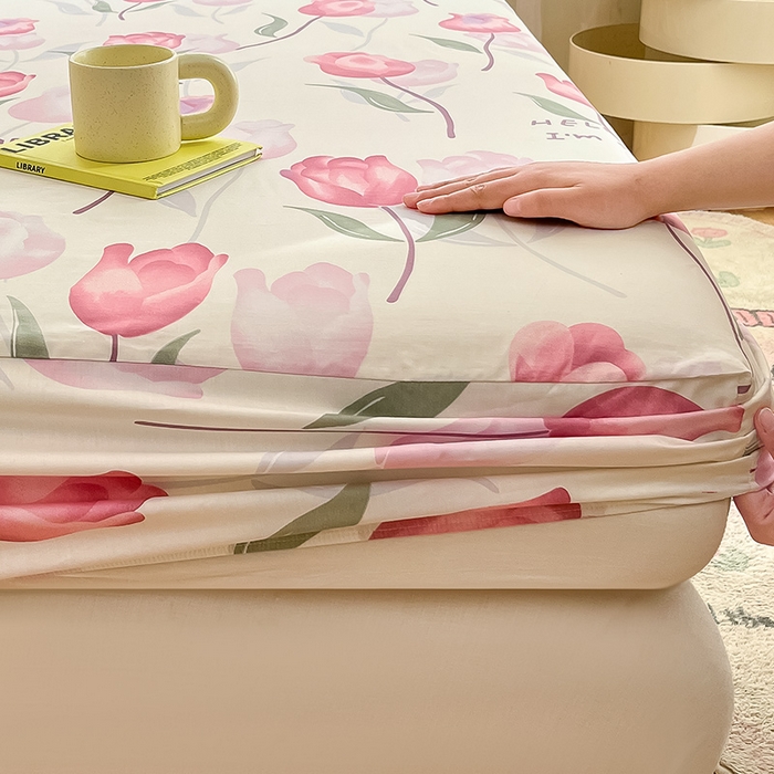 91家纺网 家纺一手货源 找家纺 绵庭家纺 2024新款AB版12868全棉印花单床笠  花梦里