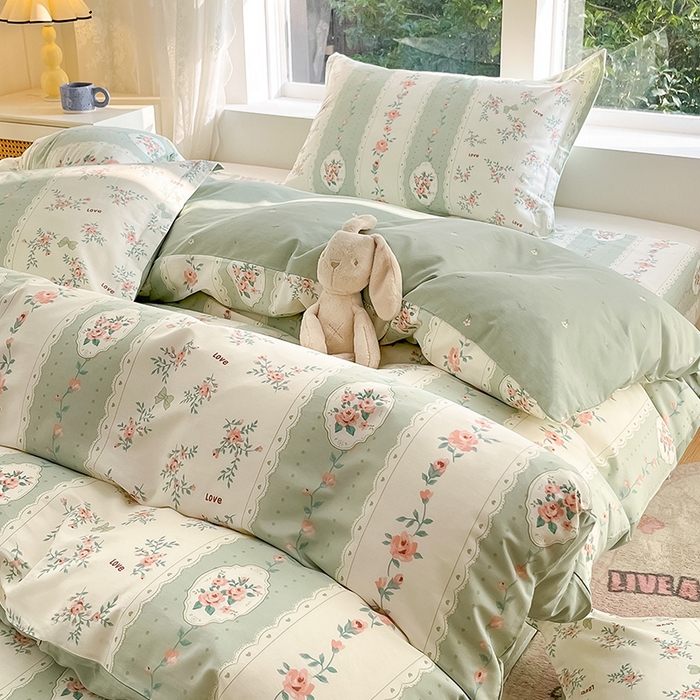 91家纺网 家纺一手货源 找家纺 绵庭家纺 2024新款AB版全棉印花系列四件套 娴静小花