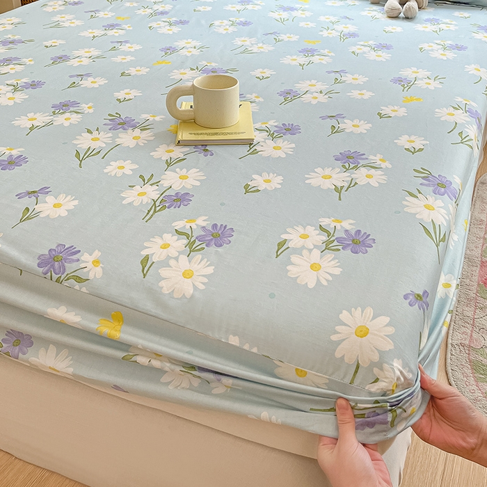 91家纺网 家纺一手货源 找家纺 绵庭家纺 2024新款AB版12868全棉印花单床笠  田苑花间