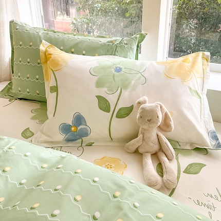 91家纺网 家纺一手货源 找家纺 绵庭家纺 2024新款AB版12868全棉印花单枕套 惊鸿仙子绿