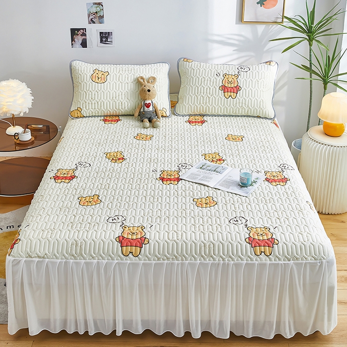 91家纺网 家纺一手货源 找家纺 爱上家居 2024新款印花凉席床裙床单款夏被-床裙款 小熊很忙