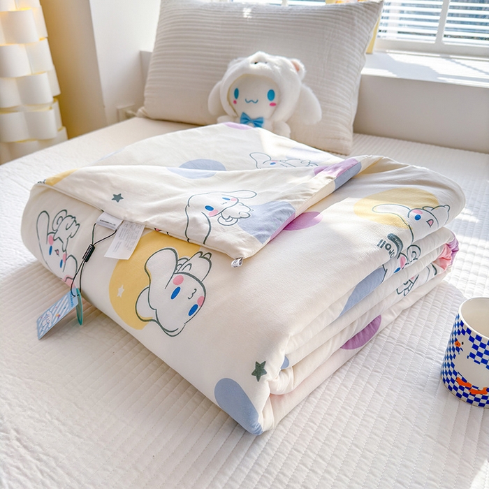 91家纺网 家纺一手货源 找家纺 博雅 2024新款三丽鸥正版系列A类牛奶丝软糯针织棉大豆纤维夏被 针织棉（带防伪标）彩色波点玉桂狗