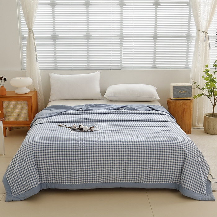 91家纺网 家纺一手货源 找家纺 凡客家居 2024新款无印风水洗棉新疆棉花夏被夏凉被空调被 蓝小格