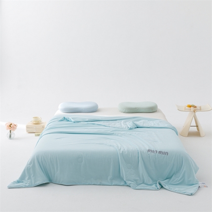 91家纺网 家纺一手货源 找家纺 （总）丝幔家纺 2025新款A类提花绣花凉感夏被 被子被芯