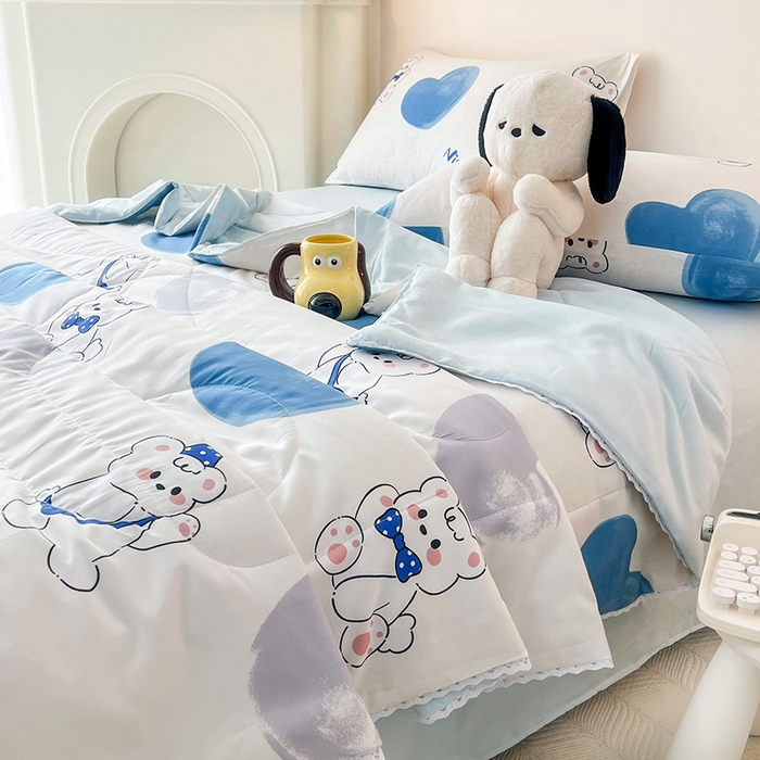 91家纺网 家纺一手货源 找家纺 倾慕家纺 新款A类小清新水洗棉小花边夏被系列 北极熊