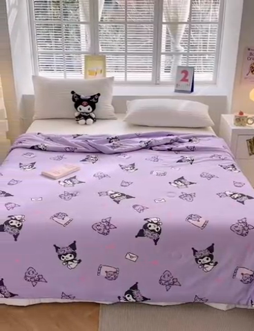 91家纺网 家纺一手货源 找家纺 博雅 2024新款三丽鸥正版系列A类牛奶丝软糯针织棉大豆纤维夏被 针织棉（带防伪标）紫色库洛米