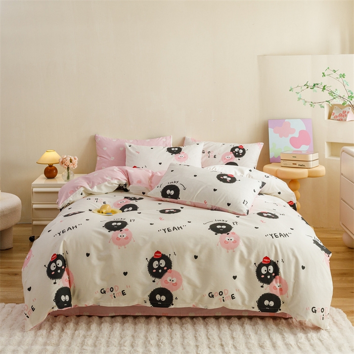 91家纺网 家纺一手货源 找家纺 红粉佳人家纺  2024新款纯棉卡通小清新四件套及单品 开心煤球-1