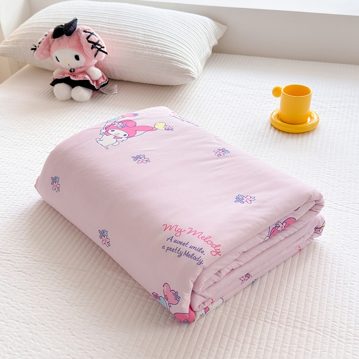 91家纺网 家纺一手货源 找家纺 博雅 2024新款三丽鸥正版系列A类牛奶丝软糯针织棉大豆纤维夏被 针织棉（带防伪标）气球美乐蒂