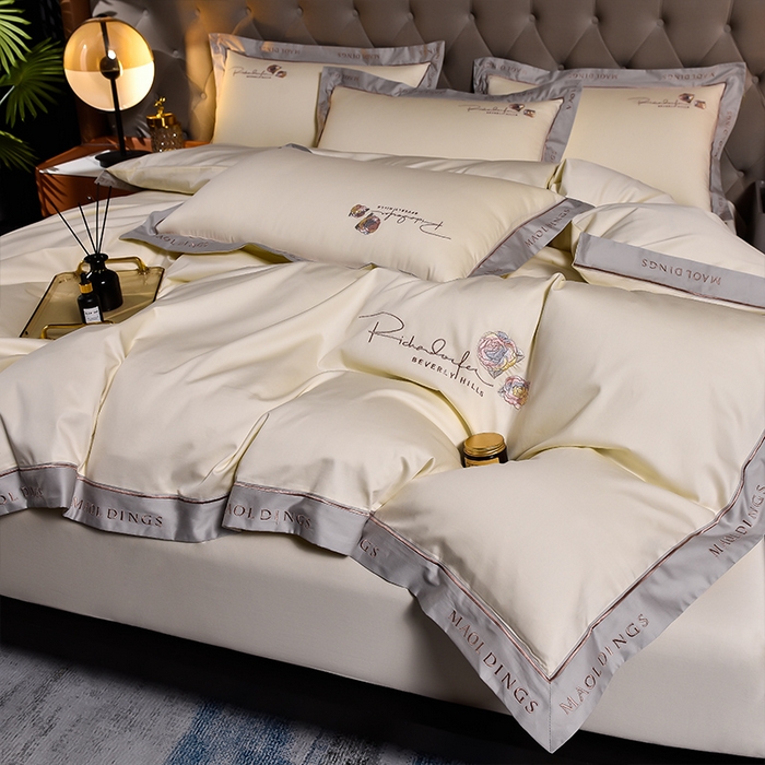 91家纺网 家纺一手货源 找家纺 瑞驰家纺 2024新款A类长绒棉刺绣四件套-雅典娜系列 雅典娜-牡蛎白