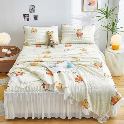 91家纺网 家纺一手货源 找家纺 爱上家居 2024新款印花凉席床裙床单款夏被-床裙款 小熊很忙