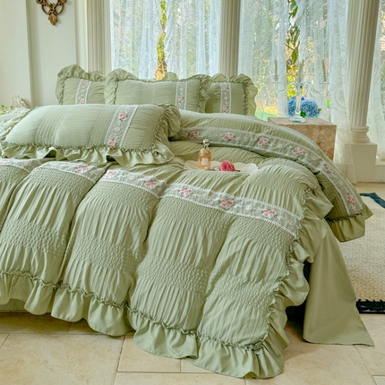 91家纺网 家纺一手货源 找家纺 （总）一比一家纺 2024新款韩版泡泡纱刺绣花边四件套