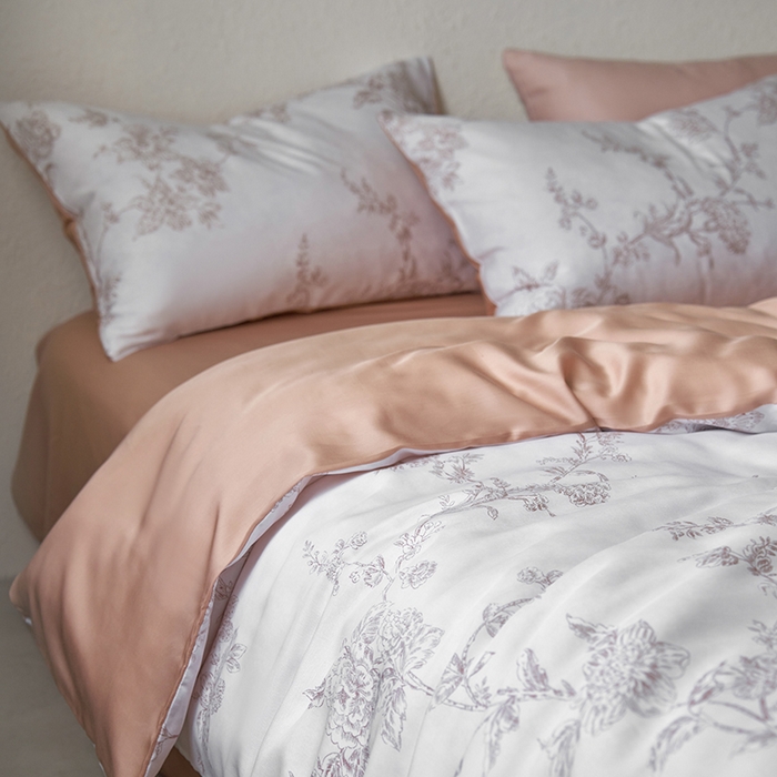 91家纺网 家纺一手货源 找家纺 时年家纺 2024春夏新品莱赛尔天丝印花四件套 美人焦