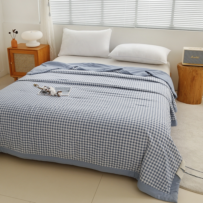 91家纺网 家纺一手货源 找家纺 凡客家居 2024新款无印风水洗棉新疆棉花夏被夏凉被空调被 蓝小格