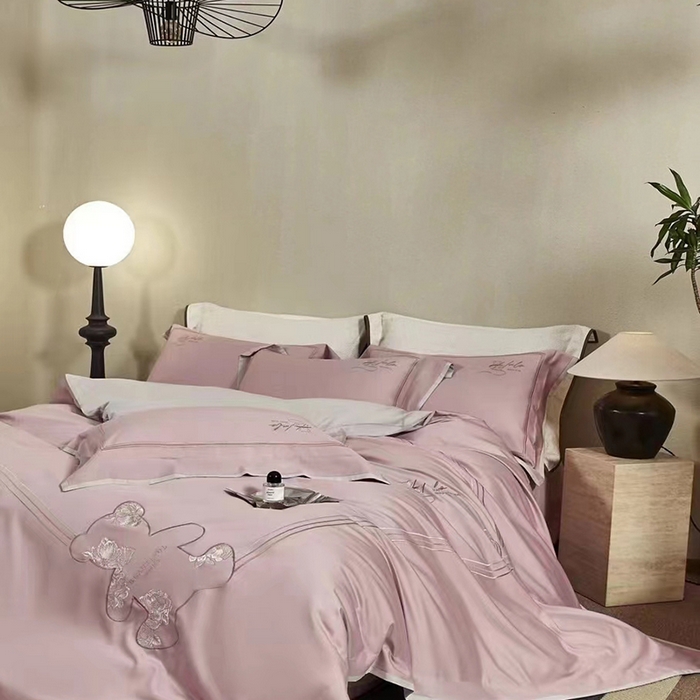 91家纺网 家纺一手货源 找家纺 玖玖爱家纺 2024春夏新品意大利云锦缎四件套 赤豆沙