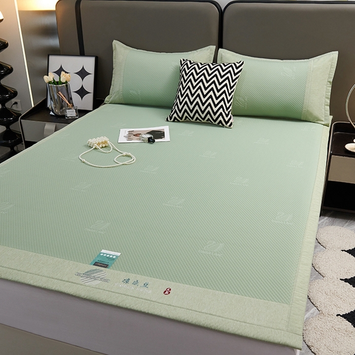 91家纺网 家纺一手货源 找家纺 青雅席业 2025新款A类母婴级刺绣冰豆豆凉席 天鹅湖-绿