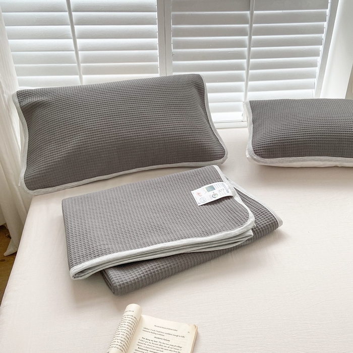 91家纺网 家纺一手货源 找家纺 来菲毛毯 2025新款全棉A类盖毯夏凉被 灰色