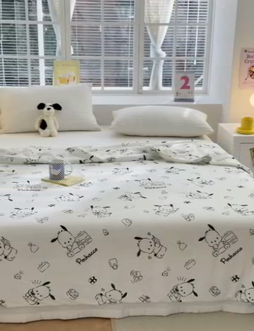 91家纺网 家纺一手货源 找家纺 博雅 2024新款三丽鸥正版系列A类牛奶丝软糯针织棉大豆纤维夏被 针织棉（带防伪标）黑白帕恰狗