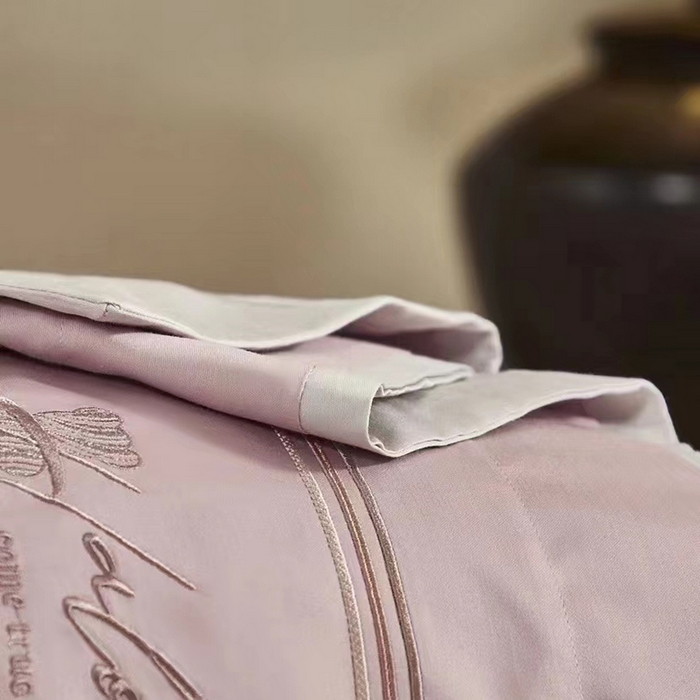 91家纺网 家纺一手货源 找家纺 玖玖爱家纺 2024春夏新品意大利云锦缎四件套 赤豆沙