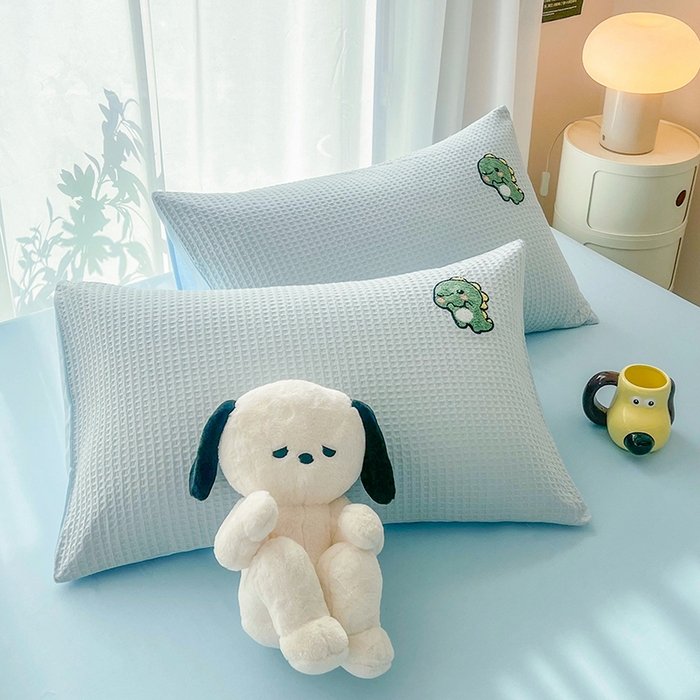 91家纺网 家纺一手货源 找家纺 慕尚 2025新款全棉华夫格毛巾绣四件套 恐龙之王蓝