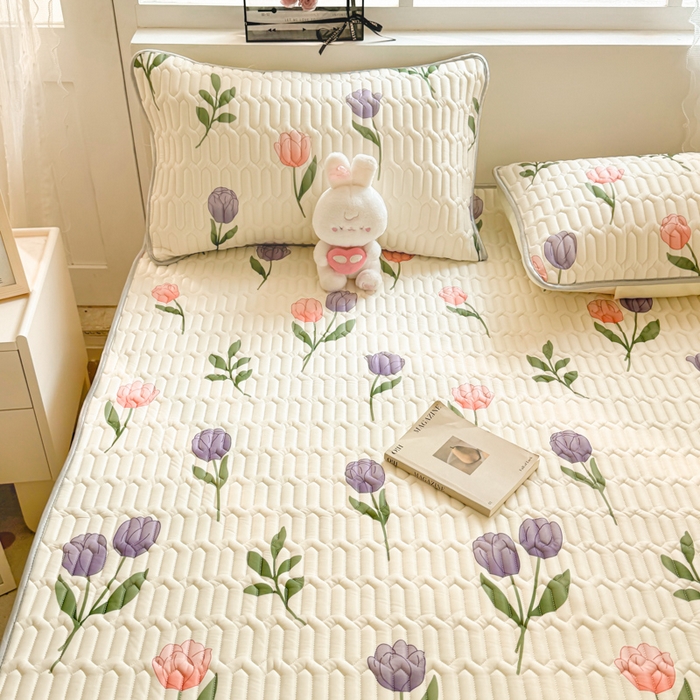 91家纺网 家纺一手货源 找家纺 佰亿莱2024新款小清新印花乳胶凉席 情魅