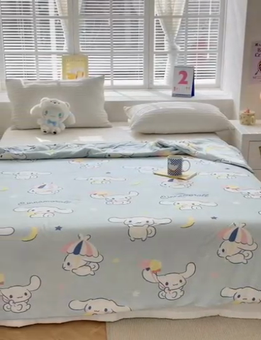 91家纺网 家纺一手货源 找家纺 博雅 2024新款三丽鸥正版系列A类牛奶丝软糯针织棉大豆纤维夏被 针织棉（带防伪标）气球玉桂狗