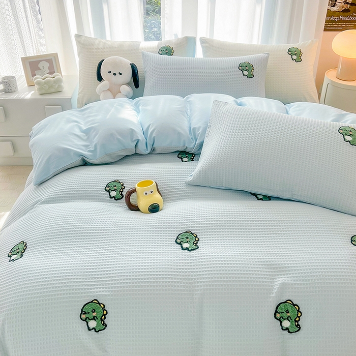 91家纺网 家纺一手货源 找家纺 慕尚 2025新款全棉华夫格毛巾绣四件套 恐龙之王蓝