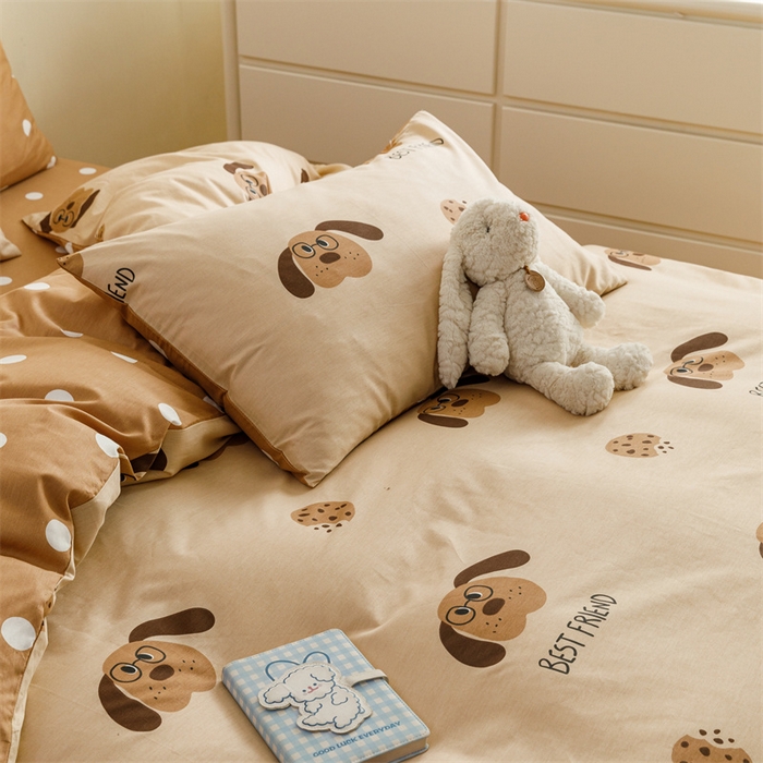 91家纺网 家纺一手货源 找家纺 红粉佳人家纺  2024新款纯棉卡通小清新四件套及单品 布丁狗-1