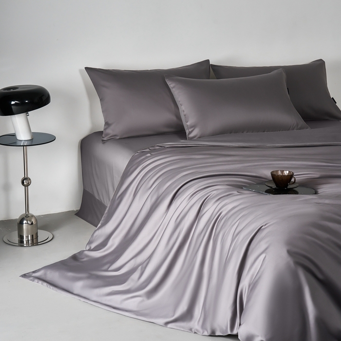 91家纺网 家纺一手货源 找家纺 秀色家纺 2025新款轻奢60支贡缎高支贡缎长绒棉全棉四件套简约纯色床上被套床单床笠式 米朵-雅士灰